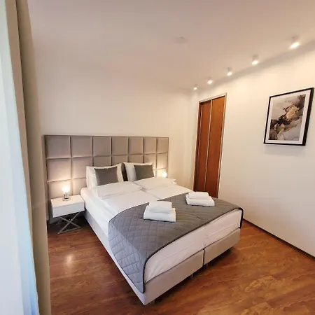 Nook Nook Kazimierza Wielkiego 104 * Cracovie