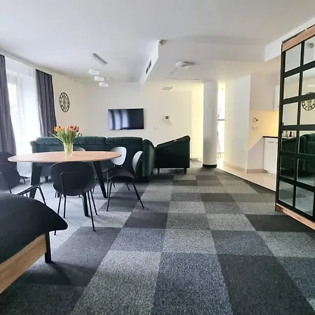 Nook Nook Kazimierza Wielkiego 104 Cracovia