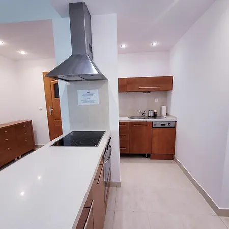 Nook Nook Kazimierza Wielkiego 104 *