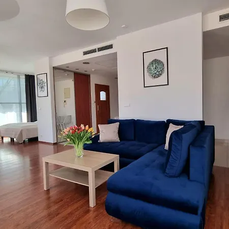 Nook Nook Kazimierza Wielkiego 104 *