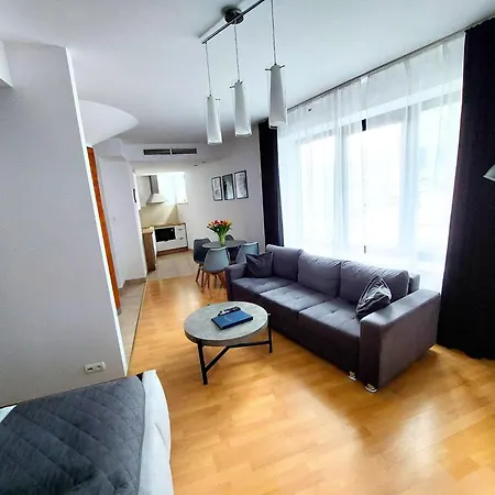 Nook Nook Kazimierza Wielkiego 104 * Krakow